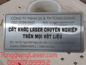 Khắc laser tem mác inox tùng giang
